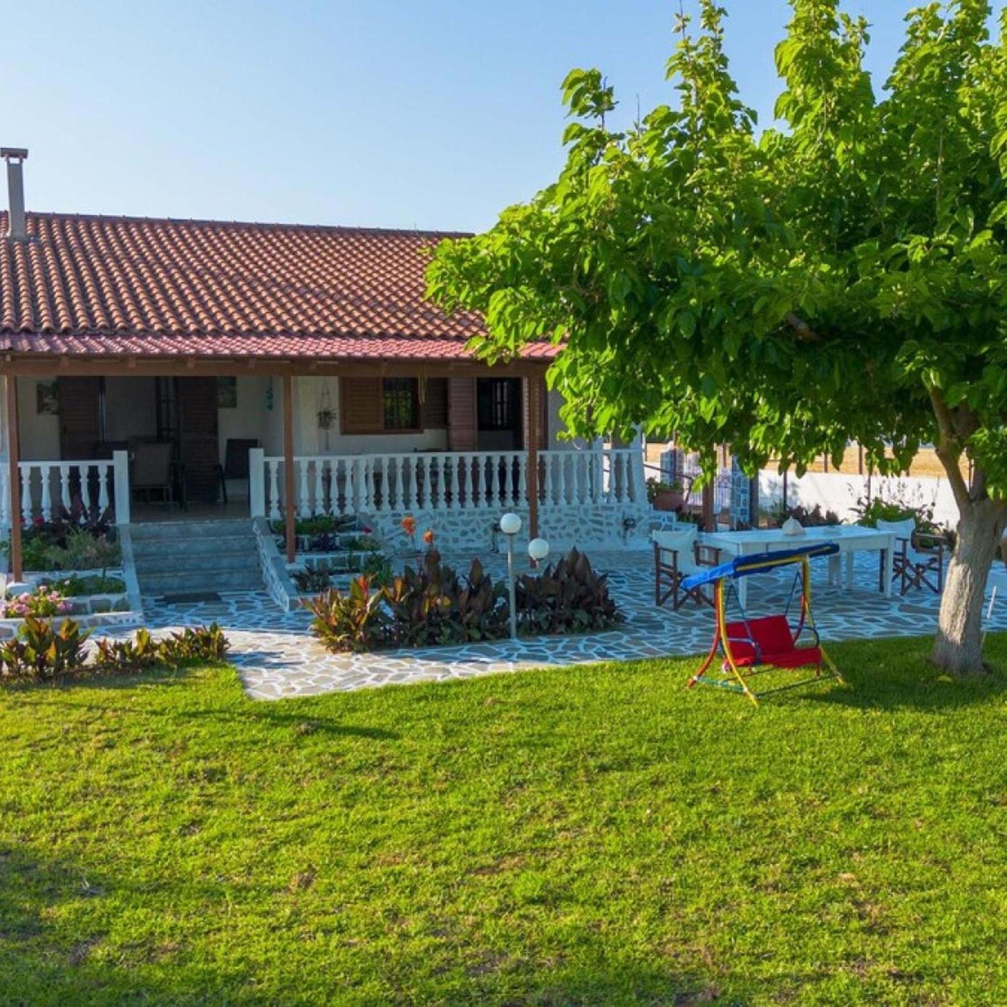 Messíni Seaside Retreat For Families And Petsヴィラ エクステリア 写真